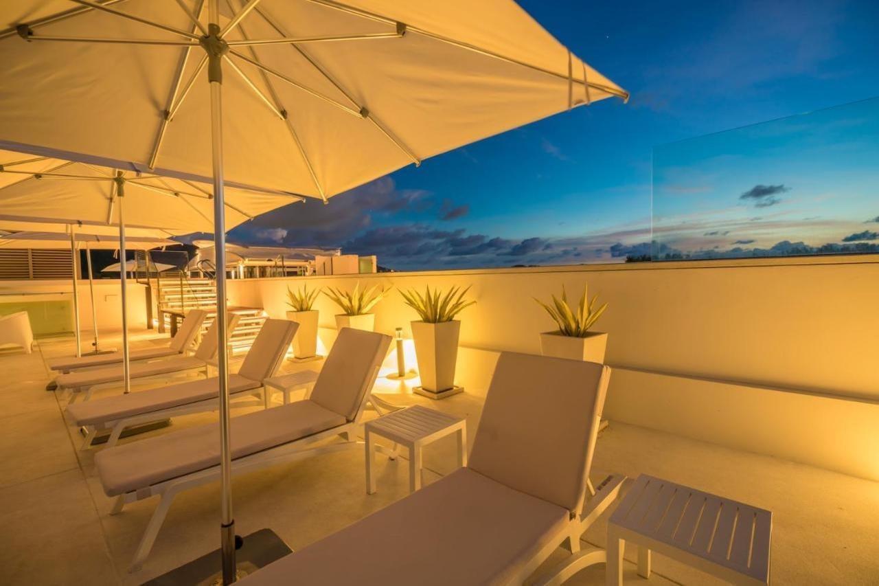 Appartamento Ocean Stone Phuket Esterno foto